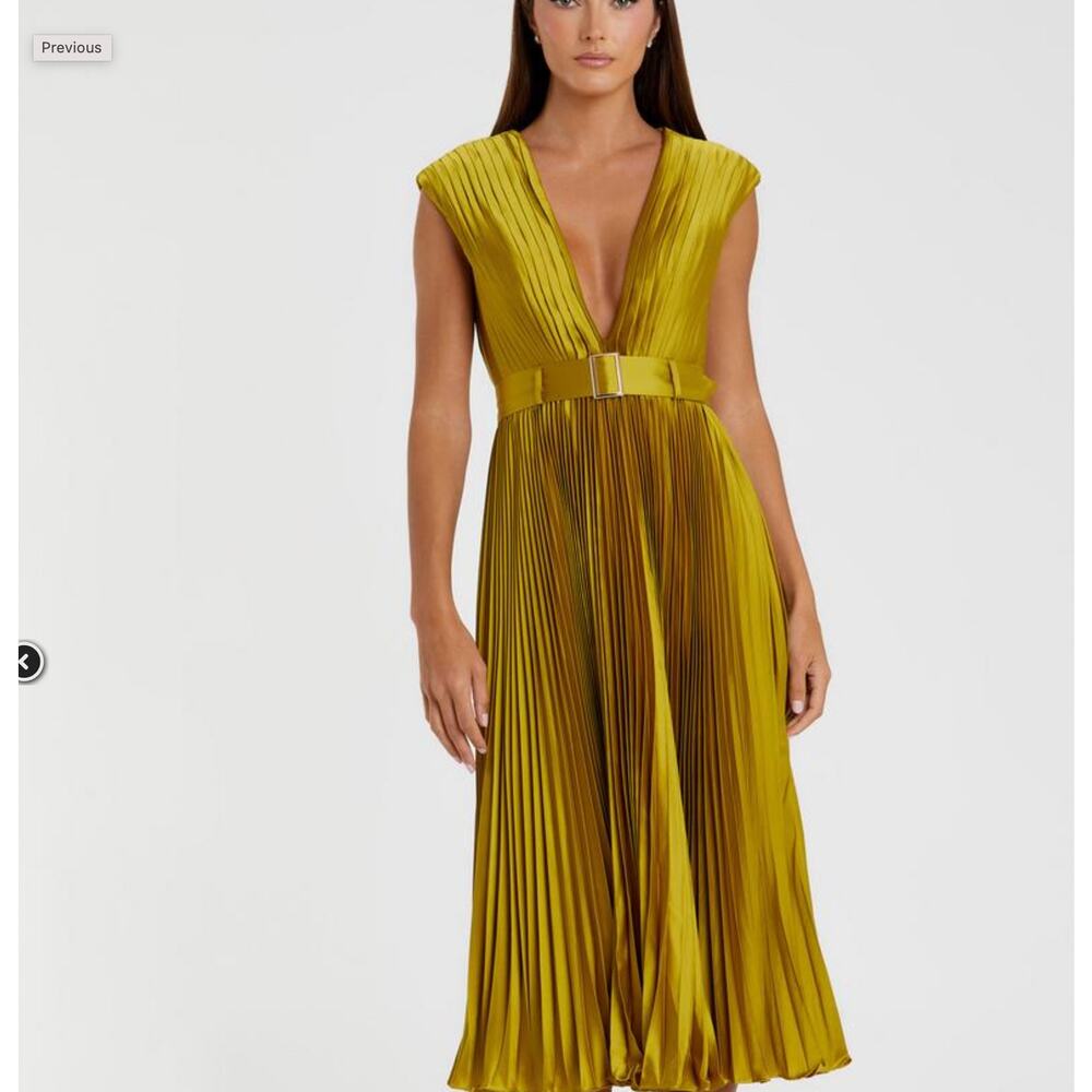 NWT MAC DUGGAL 26483 Pleated Cap Sleeve Satin Midi Gown Size 14 MSRP $338